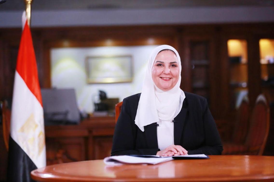 الدكتورة نيفين القباج وزيرة التضامن  الاجتماعي