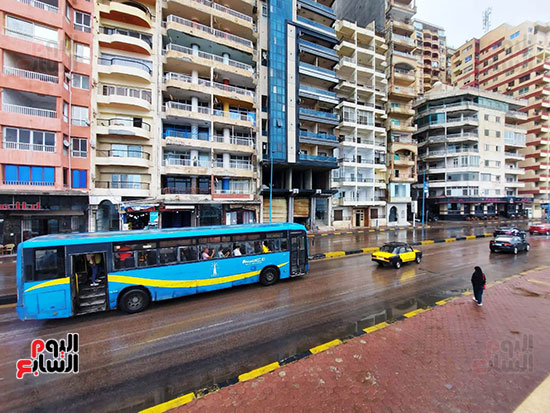 تجدد الأمطار على الإسكندرية وسط موجة جديدة من التقلبات (12)