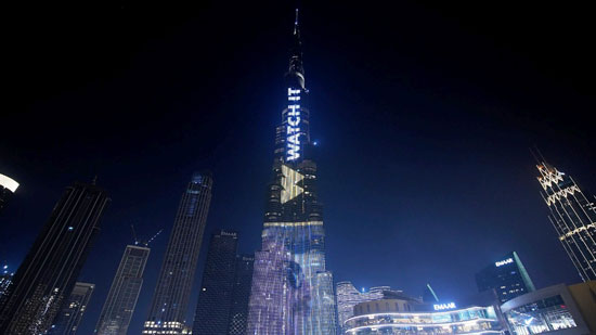 برج خليفة يضىء بالسلسلة الوثائقية أم الدنيا (9)