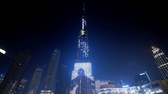 برج خليفة يضىء بالسلسلة الوثائقية أم الدنيا (4)