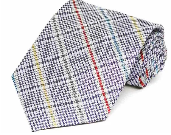 ربطة عنق منقوشة