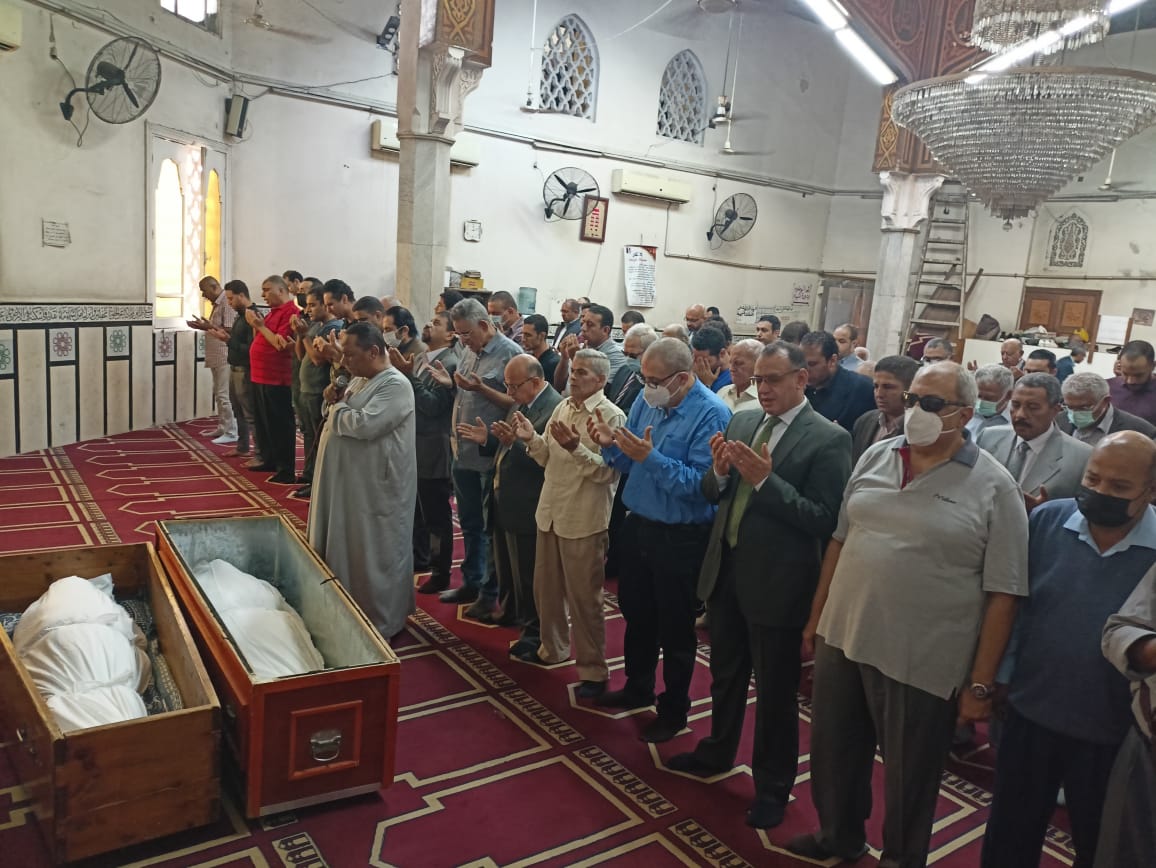 الصلاة على  جثمان الدكتور محمود علم الدين