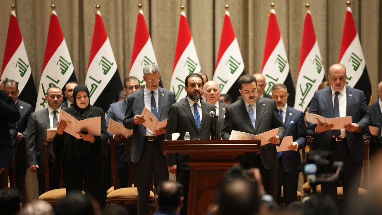 الحكومة العراقية الجديدة بعد نيل الثقة