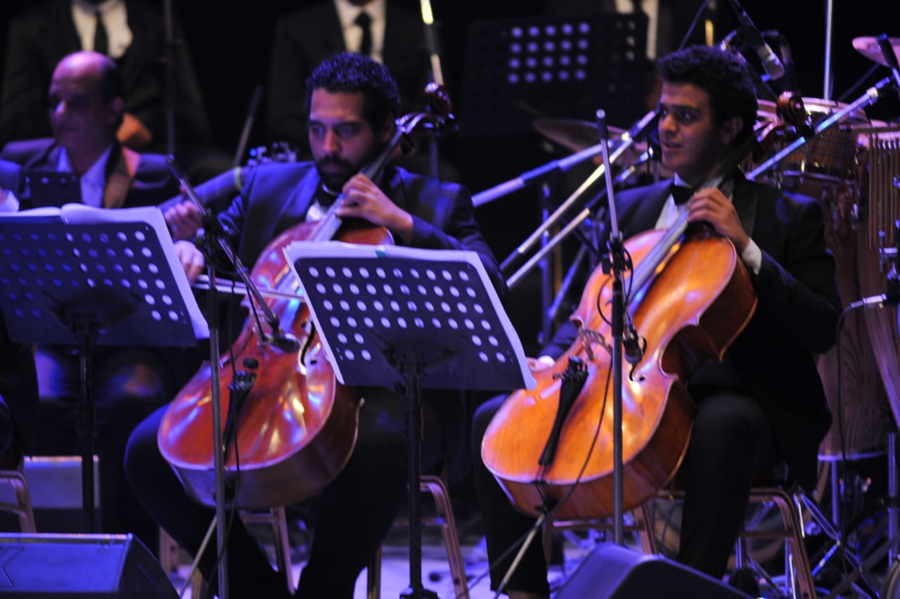 رامي عياش يشعل الأجواء بأوبرا الإسكندرية في خامس ليالي مهرجان الموسيقي العربية  (6)