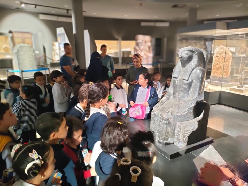 الاطفال في جولة بمتحف  كفر الشيخ