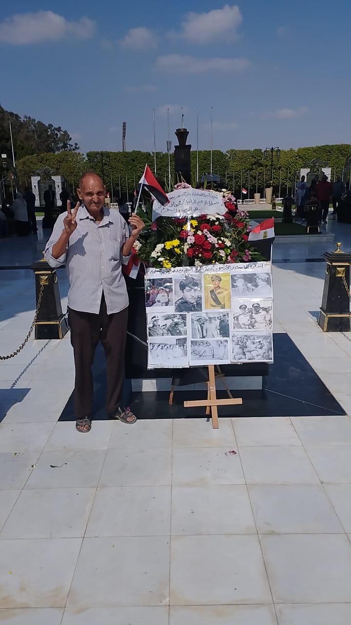 أحد المواطنين خلال الاحتفال