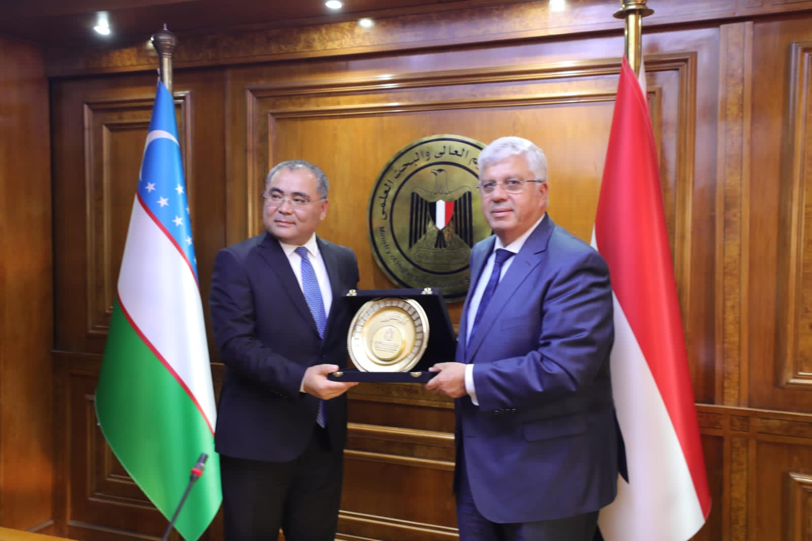 وزير التعليم العالي يوقع بروتوكول تعاون مع أوزبكستان في مجال العلوم والتكنولوجيا والابتكار