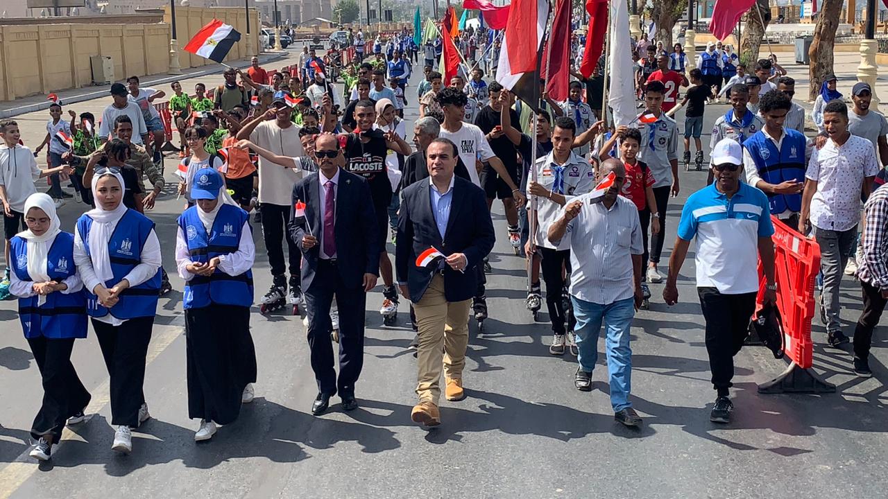 ماراثون مشي بكورنيش النيل ضمن إحتفالات ذكرى نصر أكتوبر