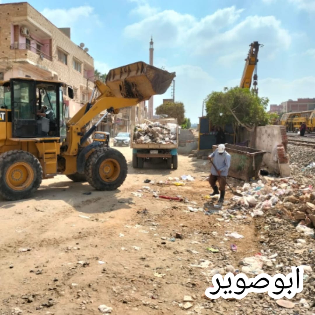 رفع 7466 طن مخلفات من مراكز ومدن الإسماعيلية (19)