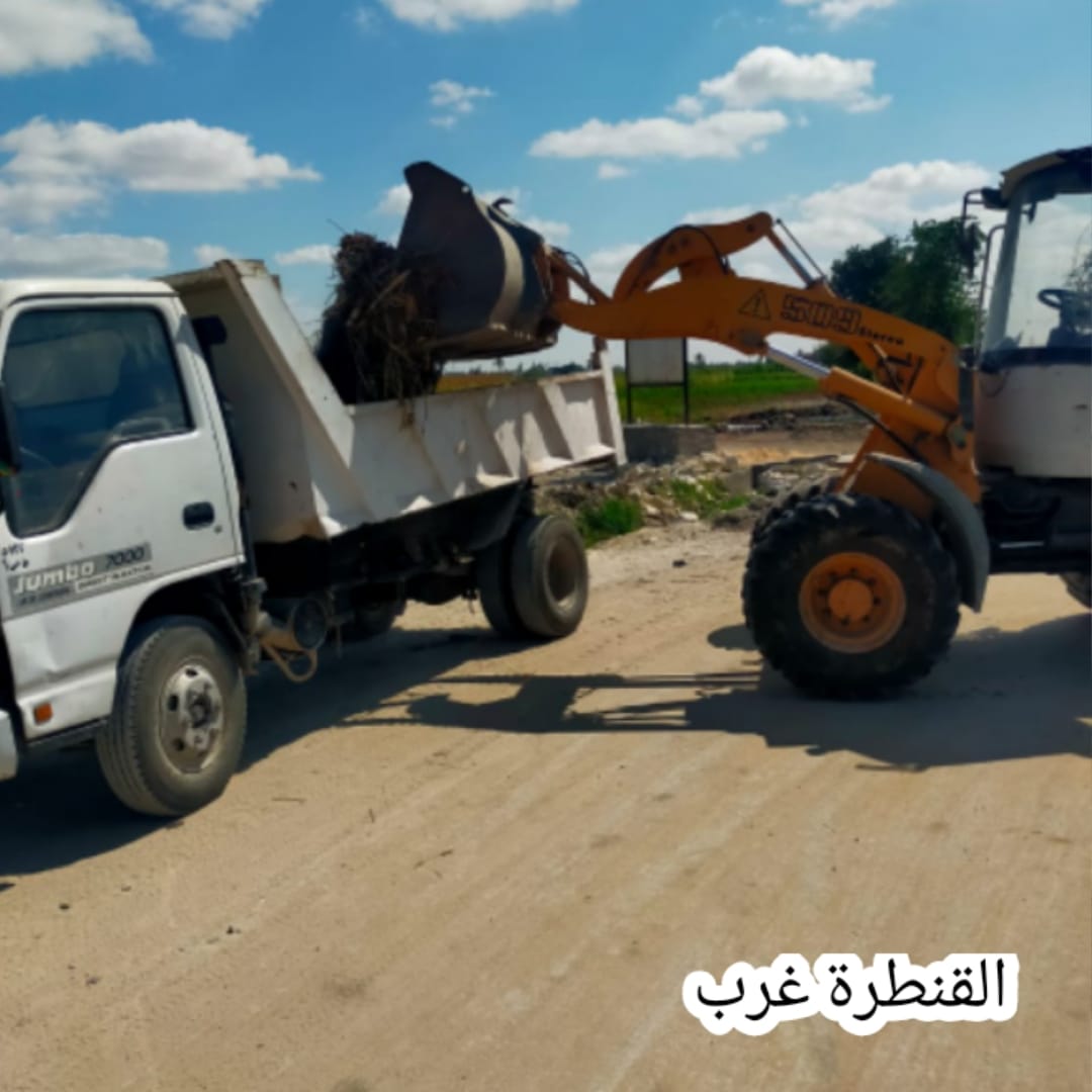 رفع 7466 طن مخلفات من مراكز ومدن الإسماعيلية (3)
