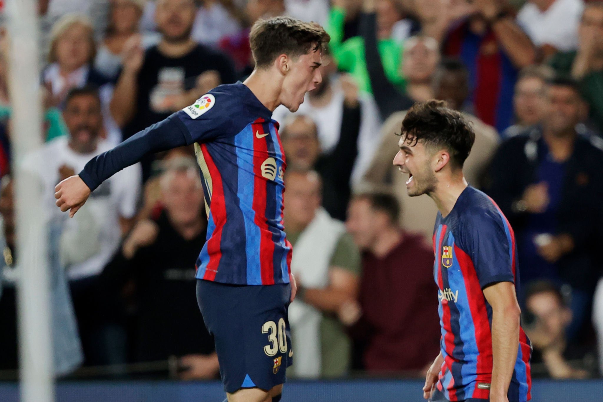 برشلونة ضد سيلتا فيجو (9)