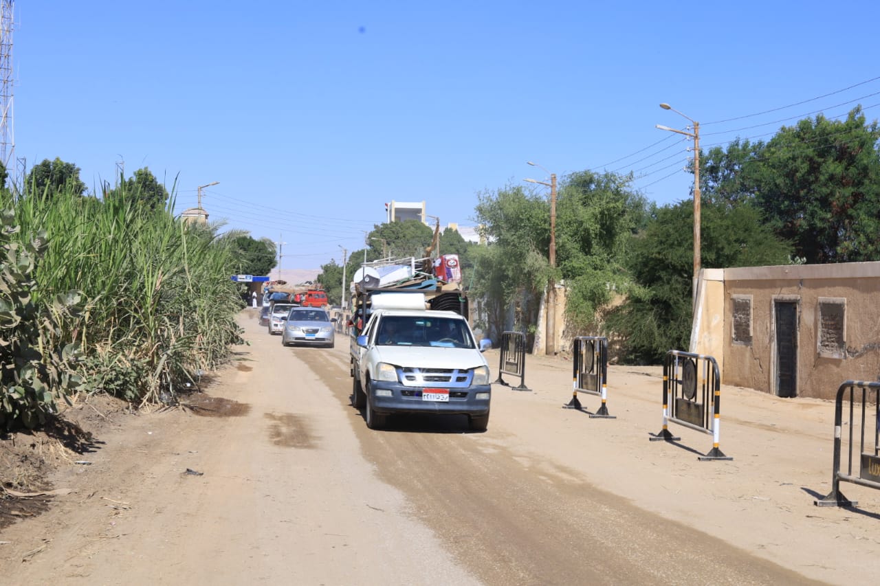 توافد أحبة مارجرجس على التخييم بالدير