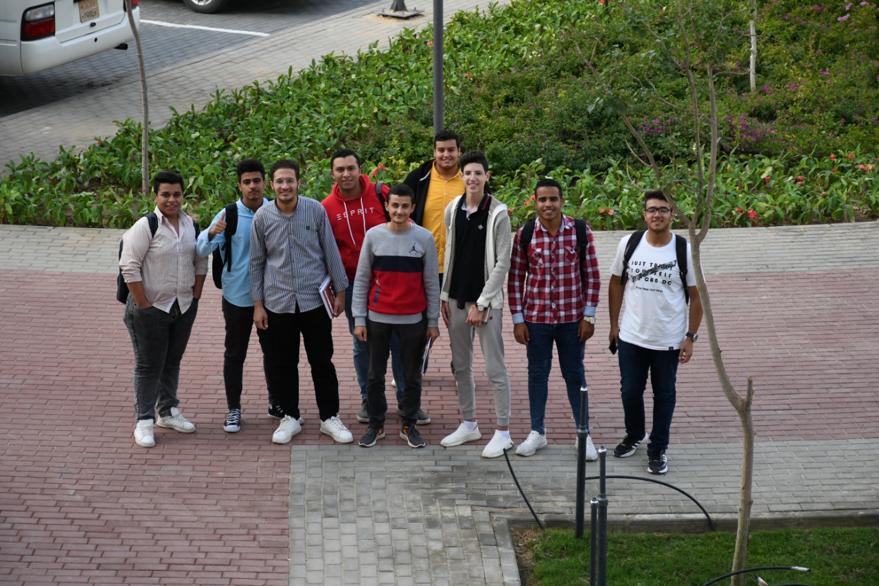 انتظام الدراسة بكلية الصيدلة بجامعة الإسماعيلية الجديدة  (1)