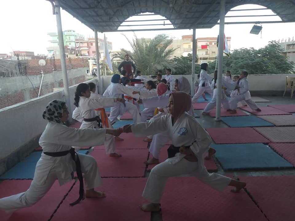 ممارسة تد ريبات الكراتيه ممارسة تد ريبات الكراتيه