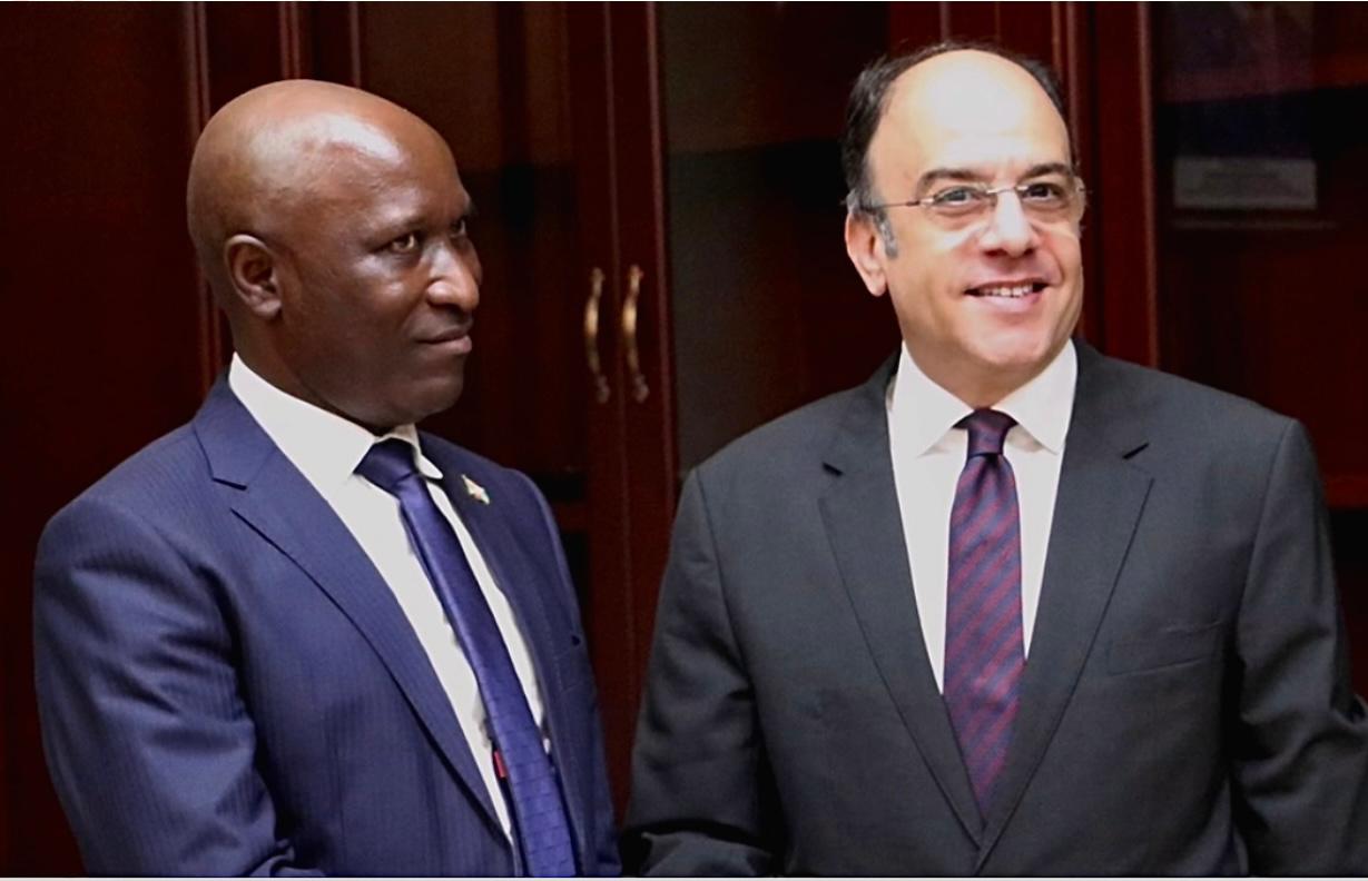 رئيس وزراء بوروندى والسفير المصرى