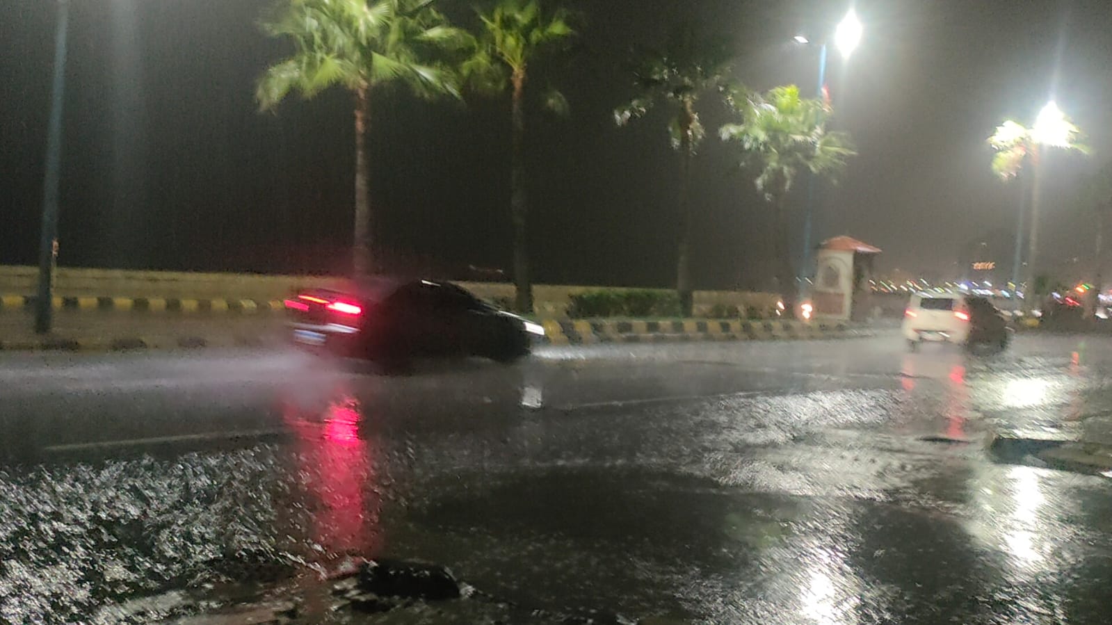 أمطار غزيرة فى الإسكندرية  (1)