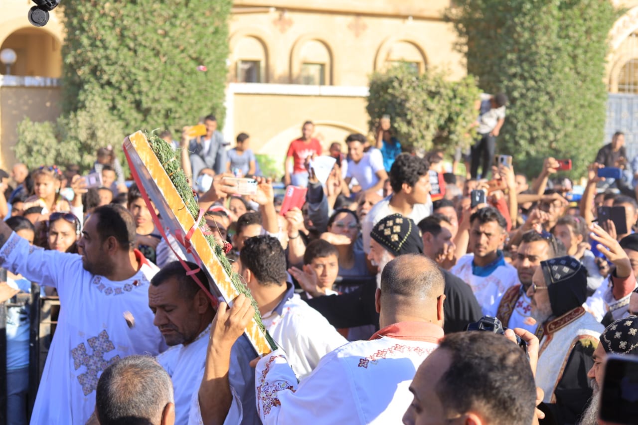 أقباط الأقصر يحتفلون باليوم الرابع للعيد السنوى بدير مارجرجس