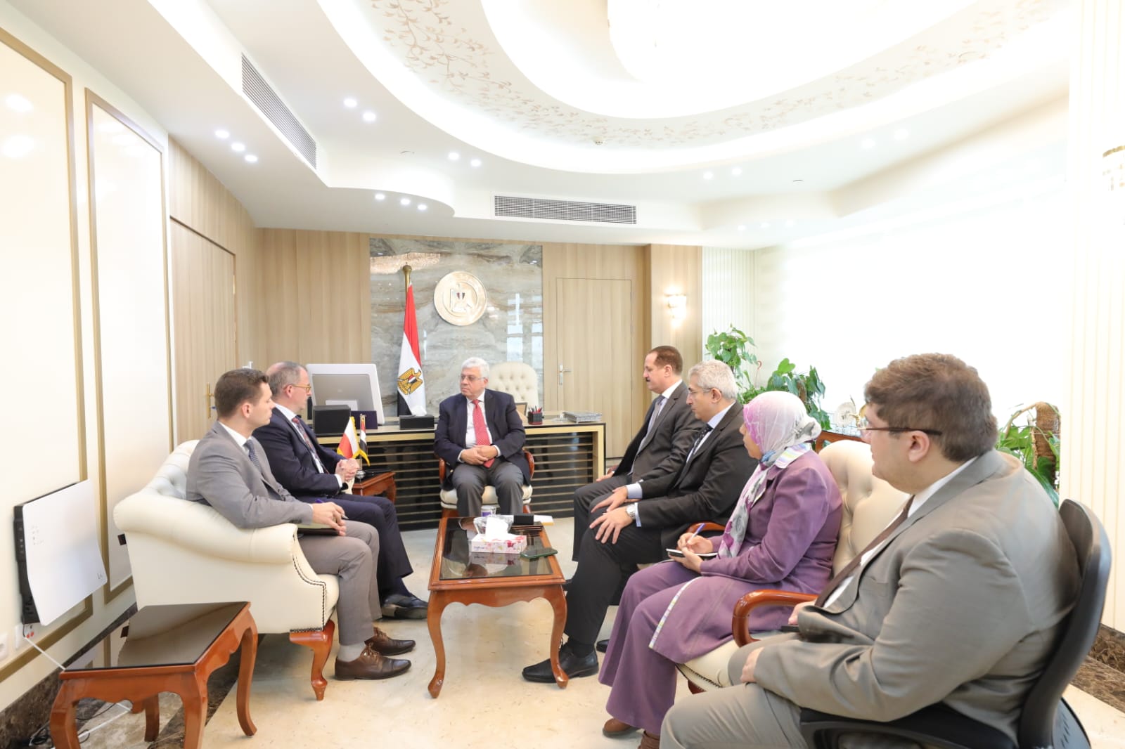 وزير التعليم العالي يلتقي السفير البولندي بالقاهرة
