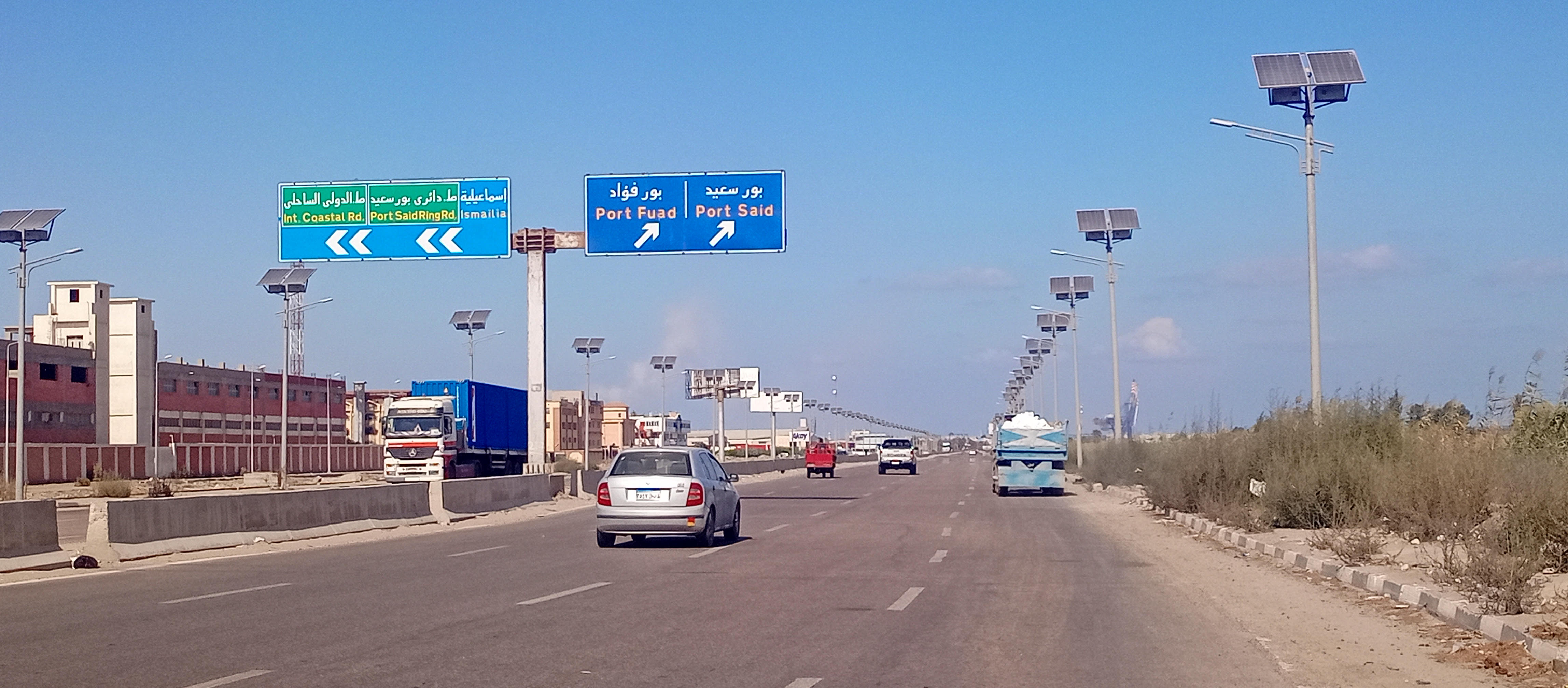 سيولة مرورية  للسيارات المتجهة إلى محافظة بورسعيد
