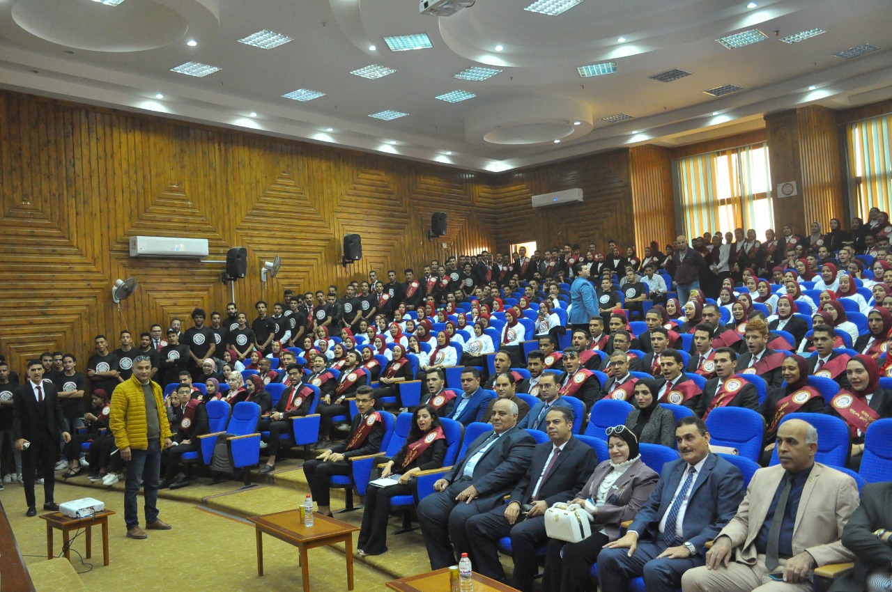 جانب من الحضور  اثناء تدسين اتحاد جامعة كفر الشيخ