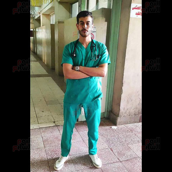 أحمد-الشرقاوى-الطالب-بالفرقة-السادسة-بكلية-الطب-جامعة-الأزهر-الشريف-فرع-أسيوط-(12)