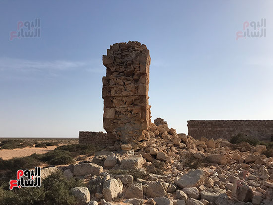 من-بقايا-احجار-الموقع