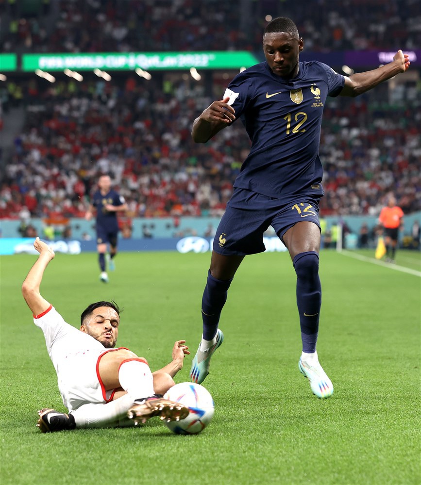 تونس ضد فرنسا (16)