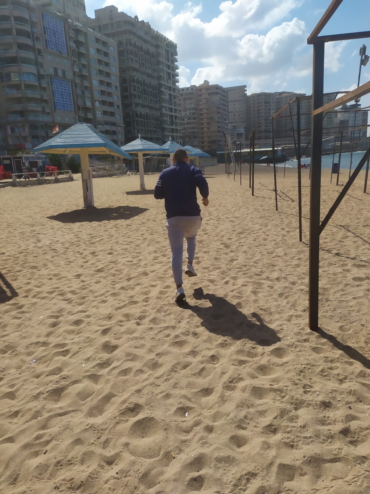 الجرى على الشواطئ