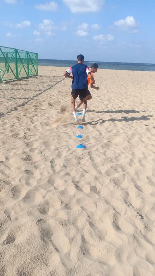 ممارسة الرياضة الشاطئية