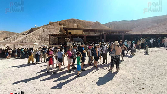 الأقصر-تحتفل-بذكري-مئوية-إكتشاف-مقبرة-الملك-توت-عنخ-أمون-(1)