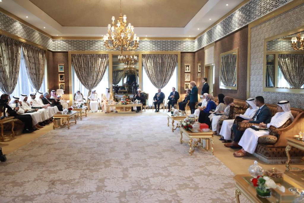 لقاء شيخ الأزهر فى قصر الصخير بالبحرين (3)