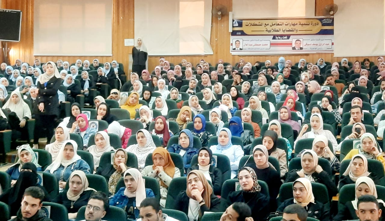 جانب من الحضور