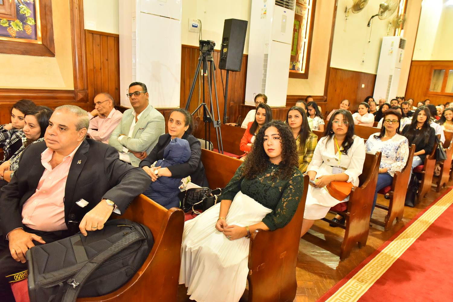 احتفال كنيسة الانجيلية الأولى بمرور 150 عاما احتفال كنيسة الانجيلية الأولى بمرور 150 عاما