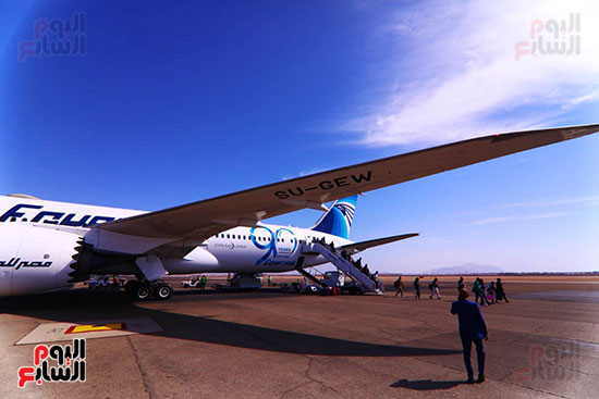 استقبال مطار شرم الشيخ للوفود الرسمية المشاركة فى قمة المناخ (8)