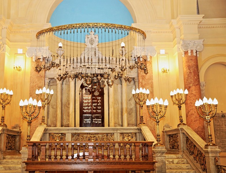 المعبد اليهودى بالنبى دانيال المعبد اليهودى بالنبى دانيال