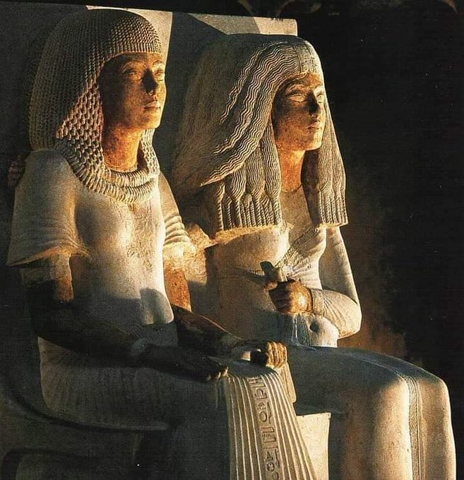 الآثار فى متحف شرم الشيخ