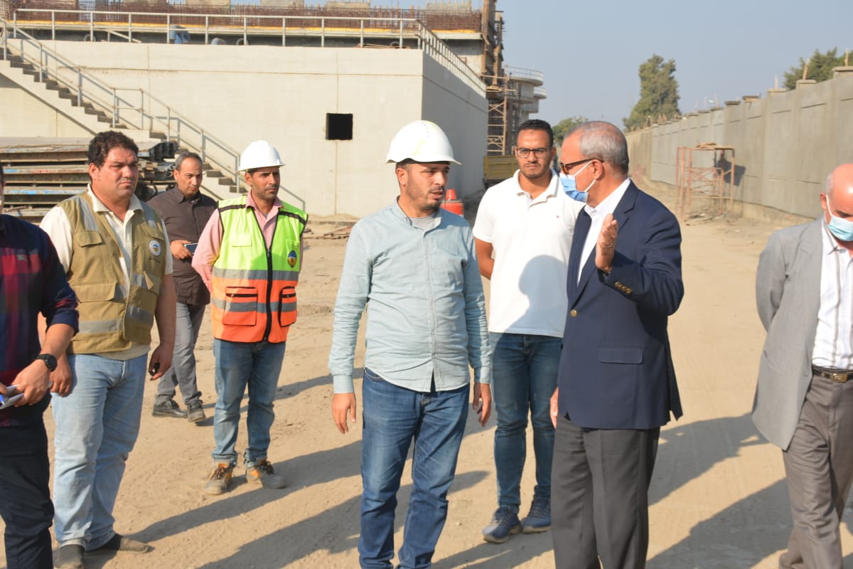 المشروعات الجاري تنفيذها بمدن بنها وكفر شكر (1)