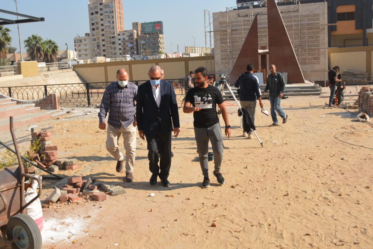 محافظ القليوبية يتابع المشروعات (2)