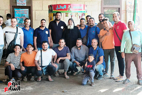 تجهيزات دير مارجرجس بجبل الرزيقات قبل بدء الاحتفالات (4)