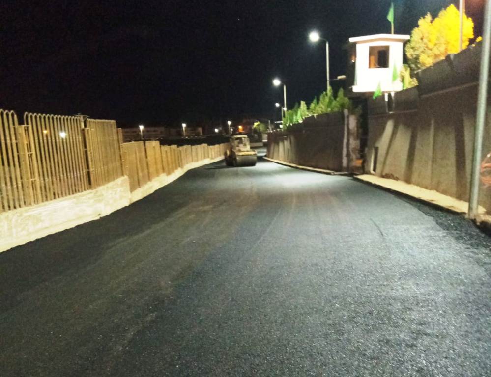 طرق حديثة تغطي أنحاء محافظة أسوان  (5)