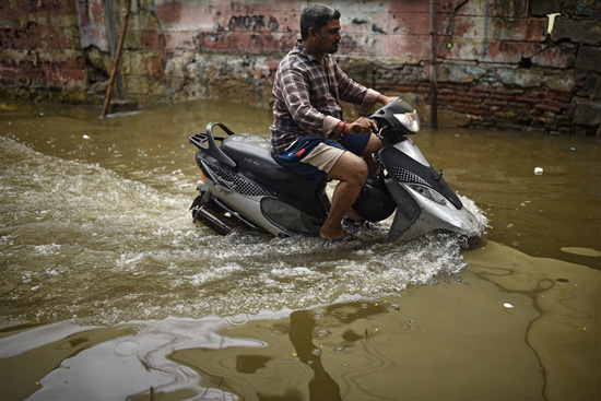 أمطار الهند (6)