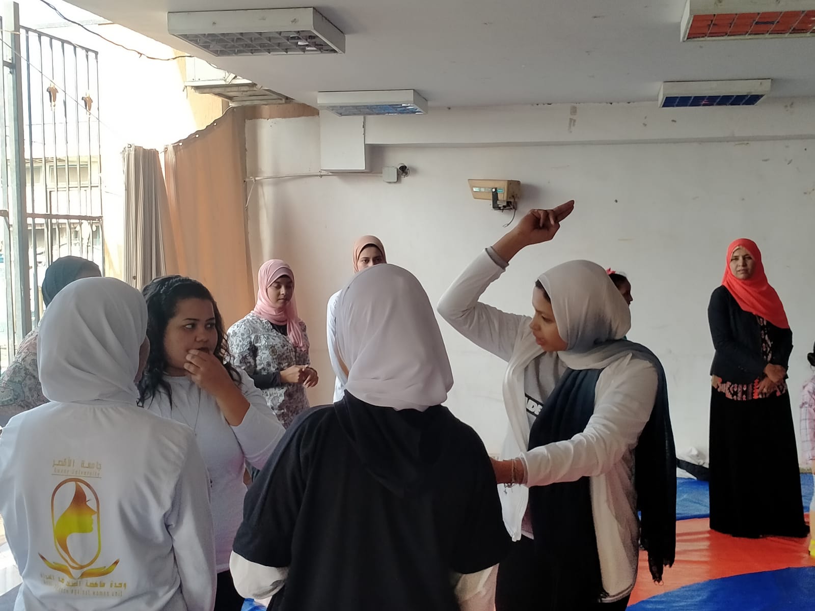 ورشة لتدريب طالبات جامعة الأقصر فنون الدفاع عن النفس