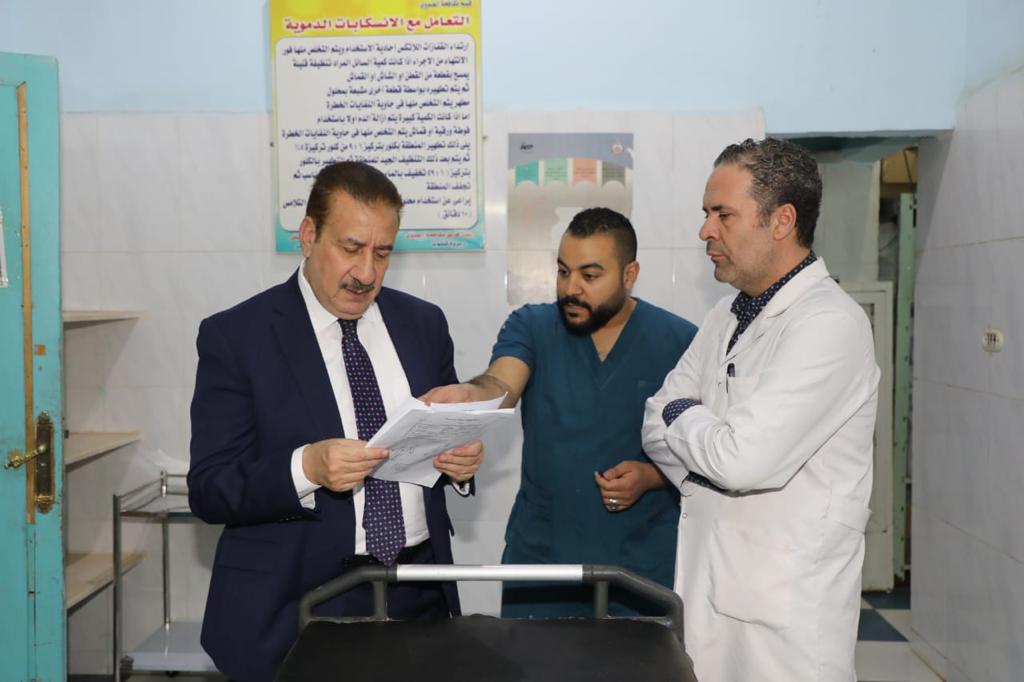محافظ المنوفية يفاجئ مستشفى تلا  (3)