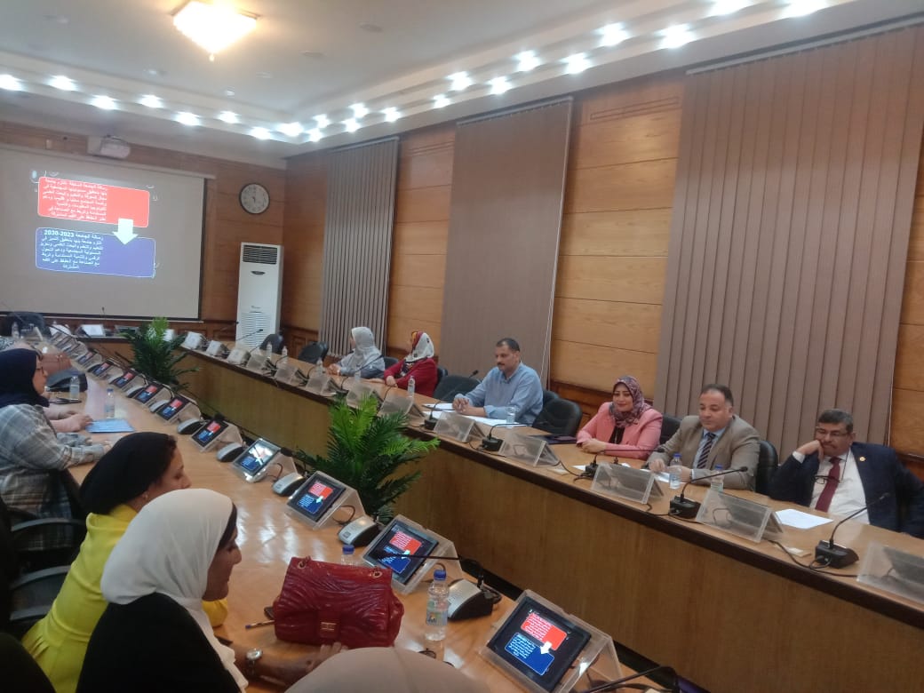  الدكتور جمال سوسة رئيس جامعة بنها (2)