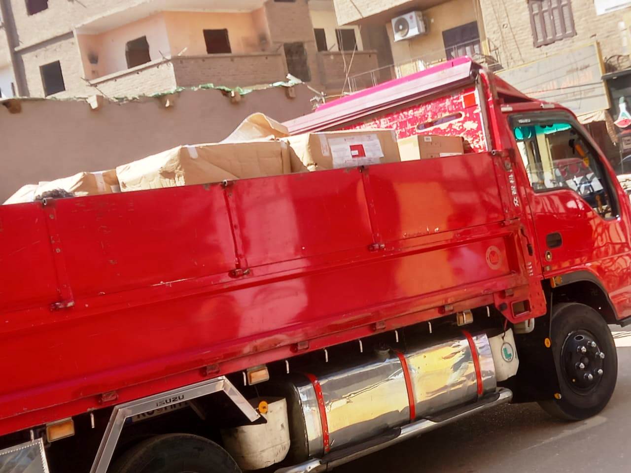 وصول أجهزة الأشعة محافظة سوهاج  (3)