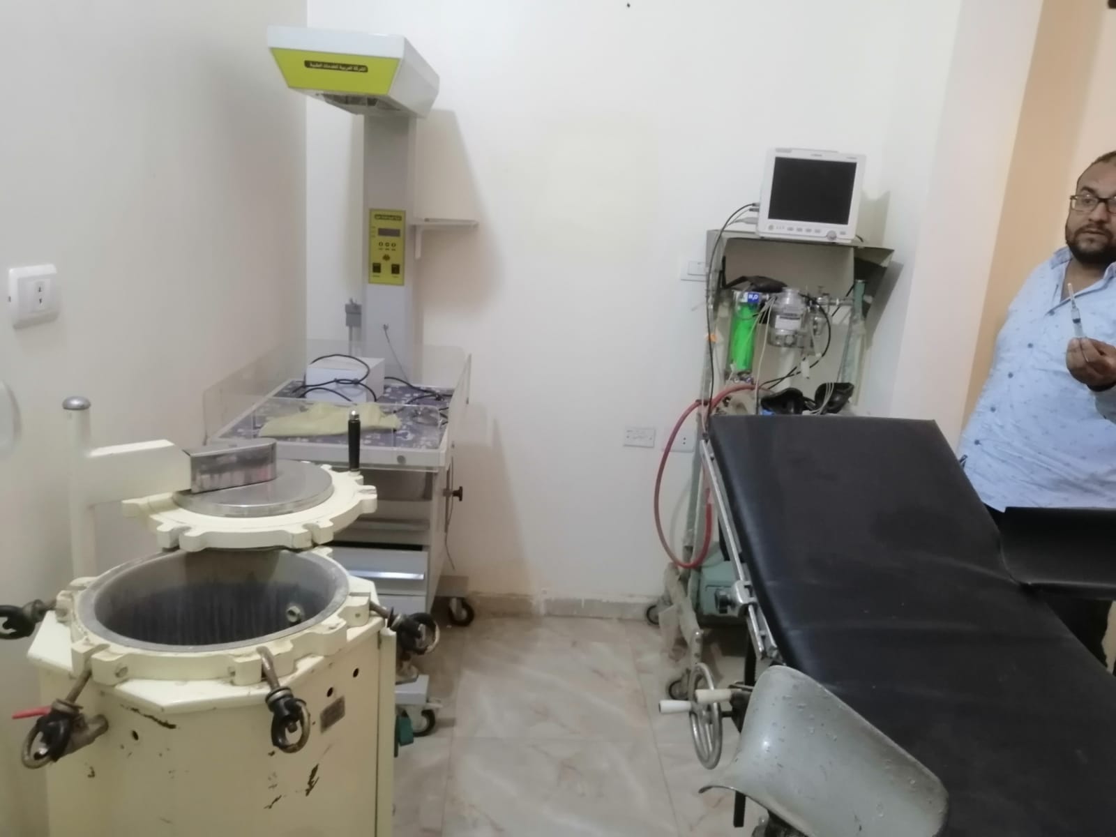 اعضاء الفريق أثناء التفتيش  (2)