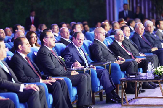الرئيس السيسي يشهد افتتاح المرحلة الأولى لمدينة المنصورة الجديدة (6)
