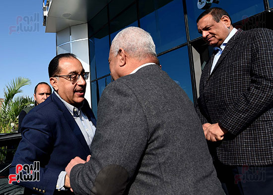 بدء زيارة رئيس الوزراء الى محافظة السويس مبنى المحقظة والمركز النوكنولجي (14)