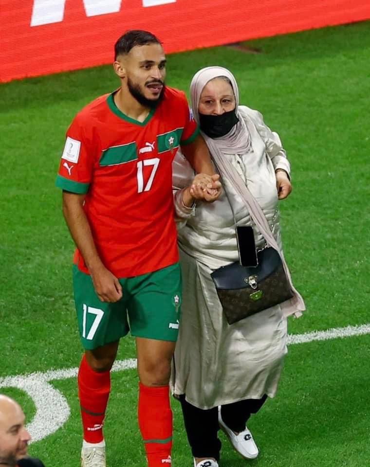 احتفال اللاعب المغربي