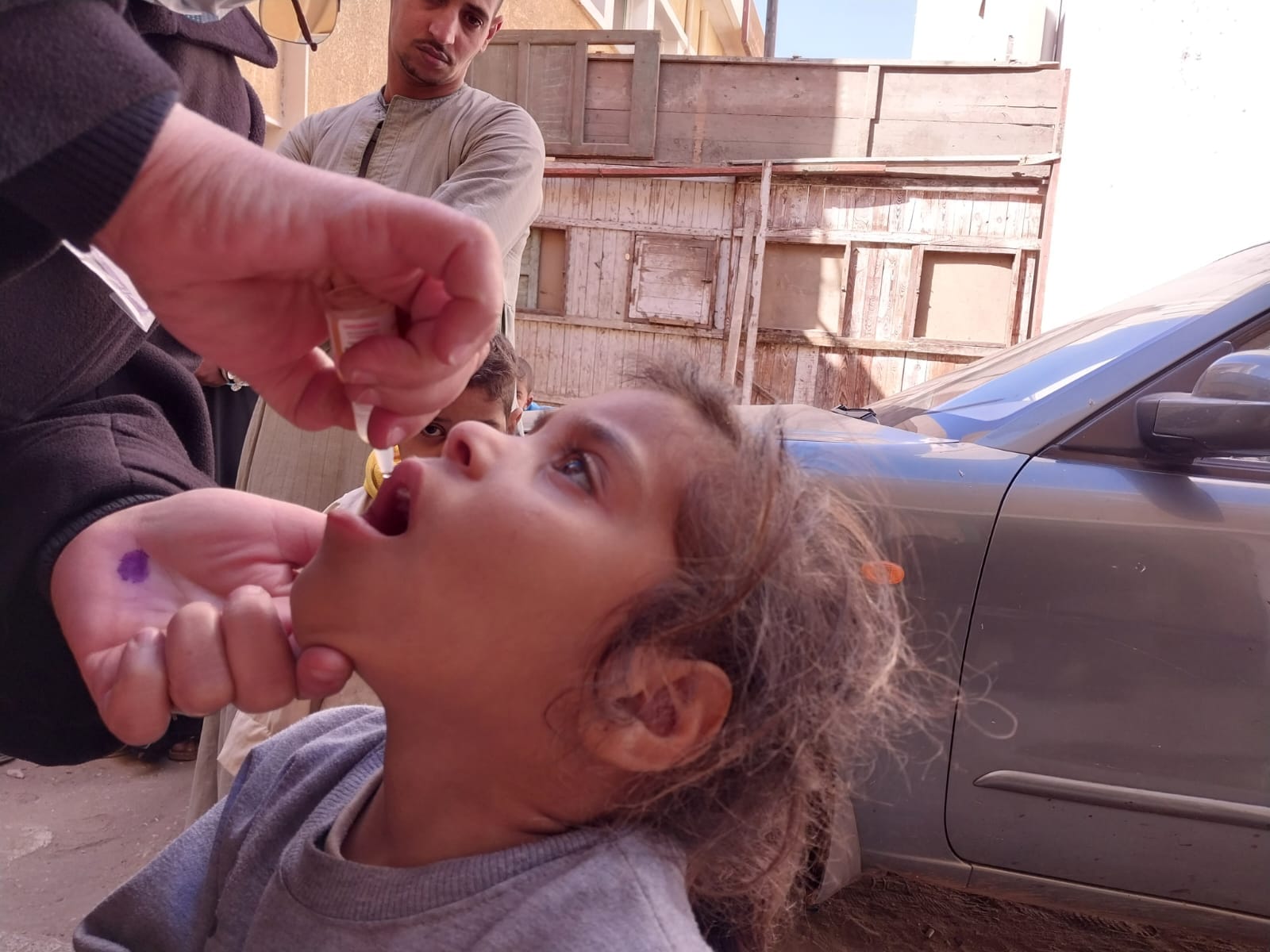 صحة قنا انطلاق حملة التطعيم ضد شلل الأطفال بقنا (2)